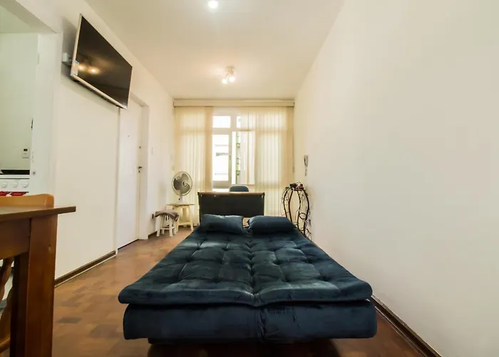 Apartamento Aconchegante Com Estacionamento Na 25 De Marco